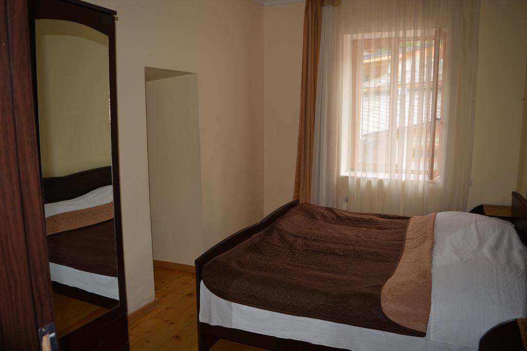 מסטיה Mziuri Guest House מראה חיצוני תמונה